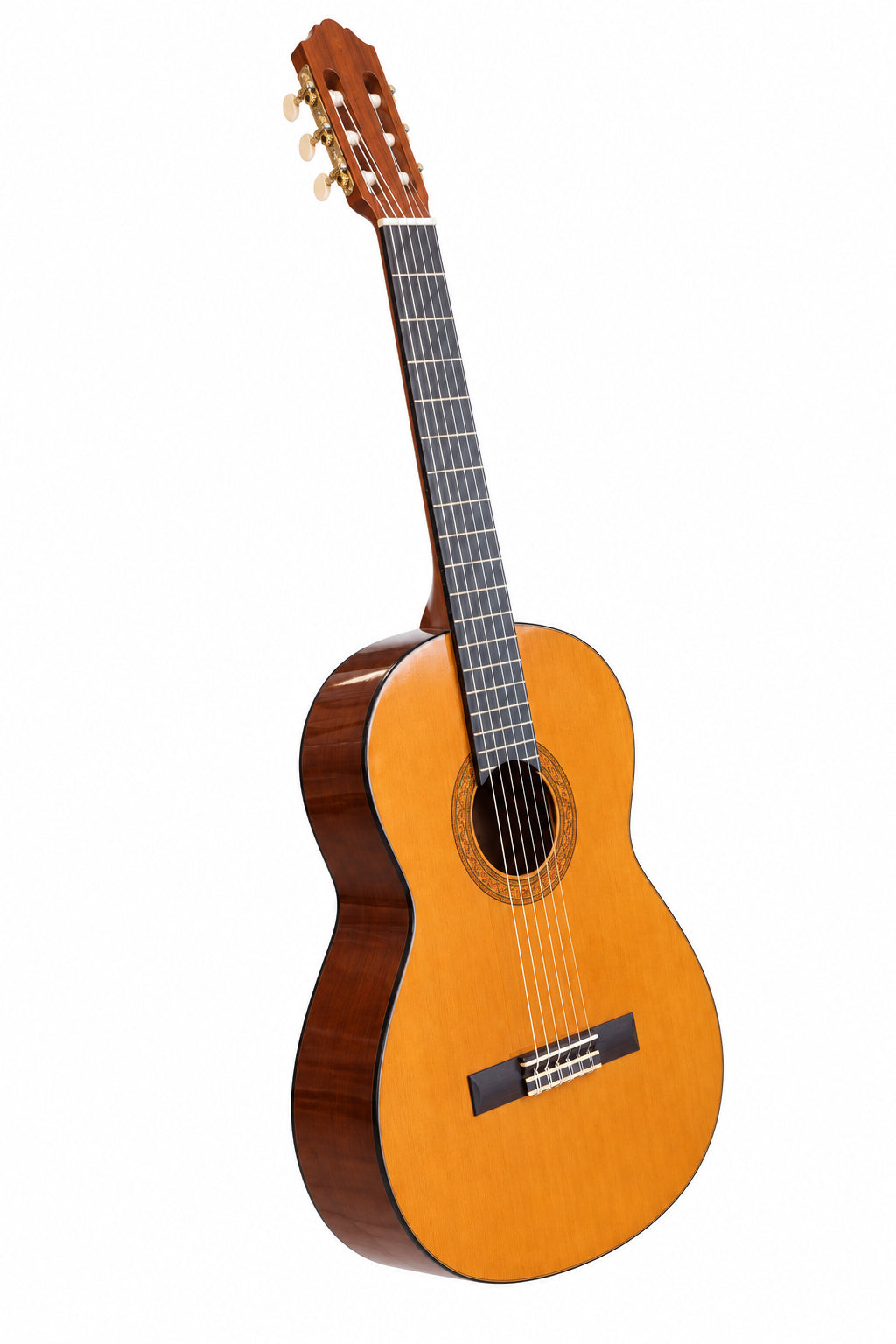 Classical Guitar – Brown – 4/4 – Yamaha C40 – SNCG006